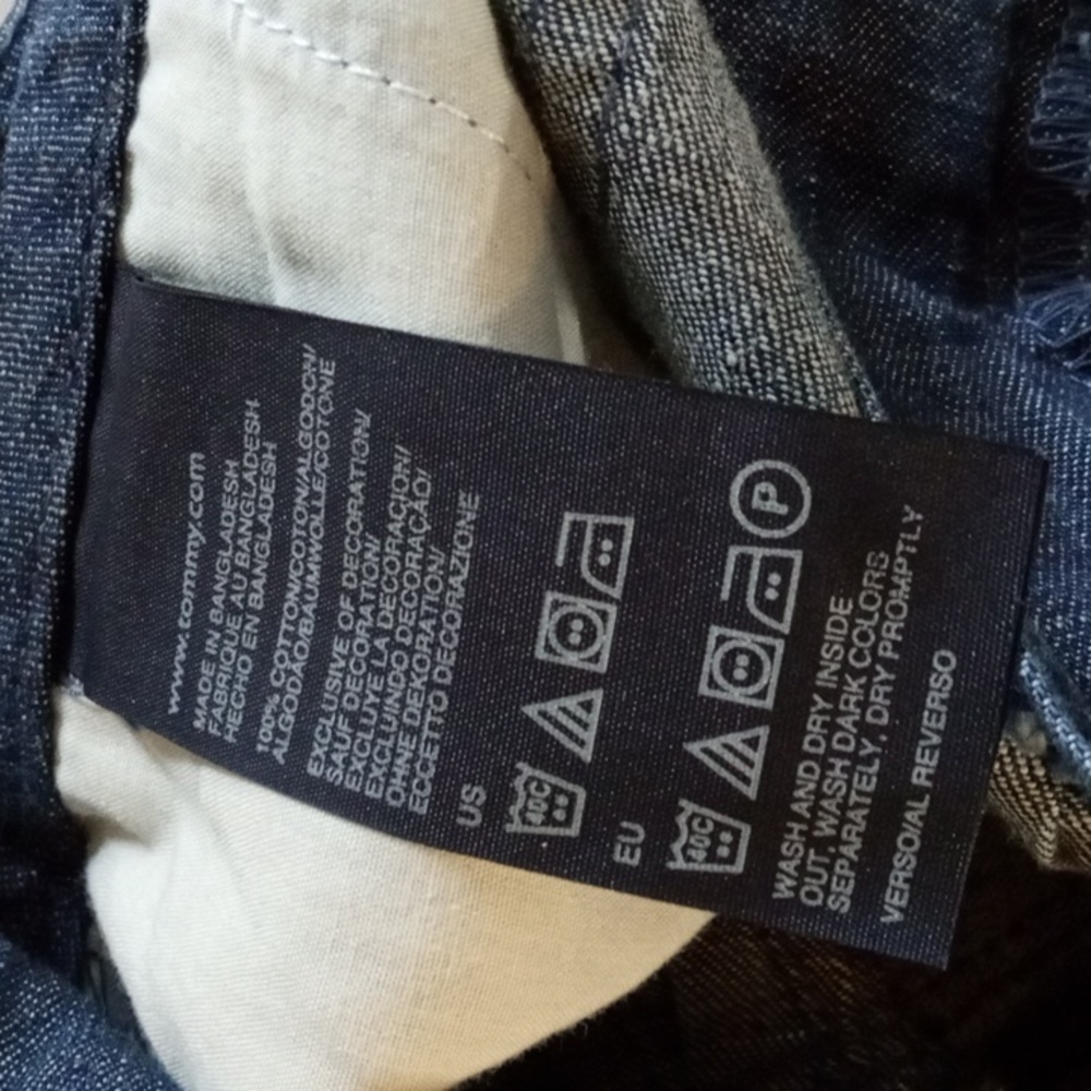 Tommy Hilfiger denim pleated skirt - Picture 7 of 10